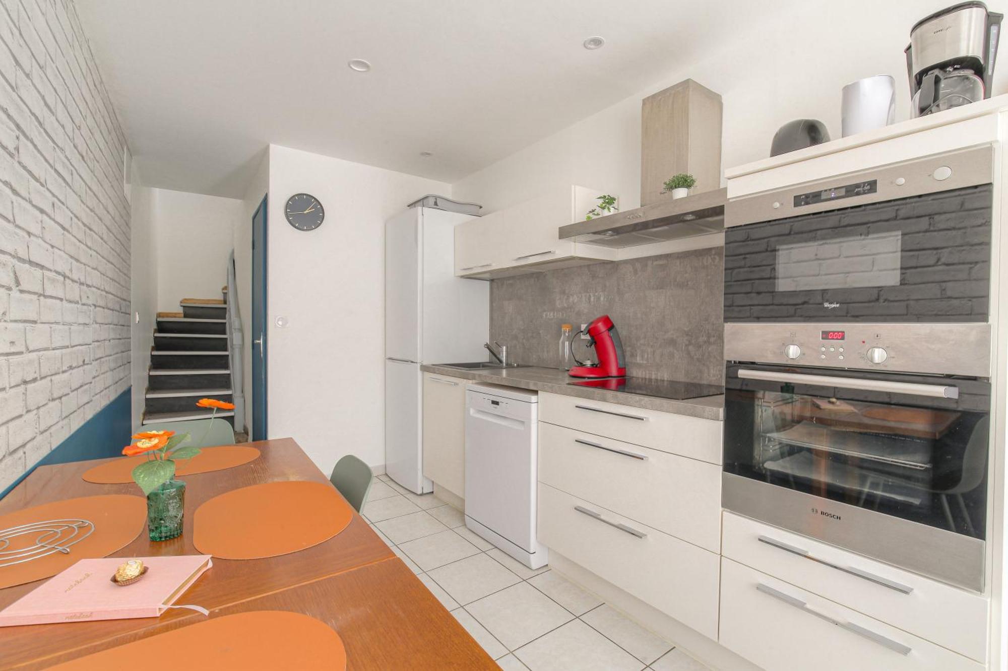 Lagnieu Le Triplex, 2 Chambres, 2 Salles De Bain מראה חיצוני תמונה